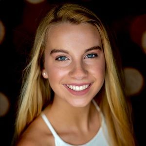 Meet your Posher, Denise